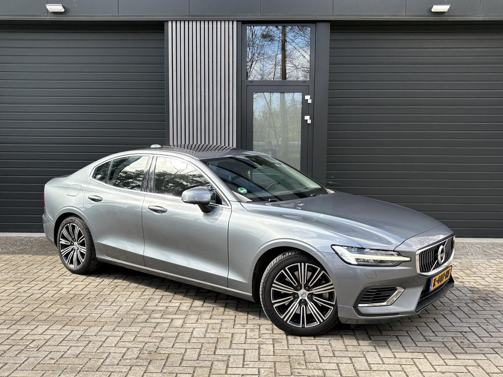 Volvo S60 2.0 Recharge T6 AWD R-Design 52563857-0.jpg | Baauw Automotive