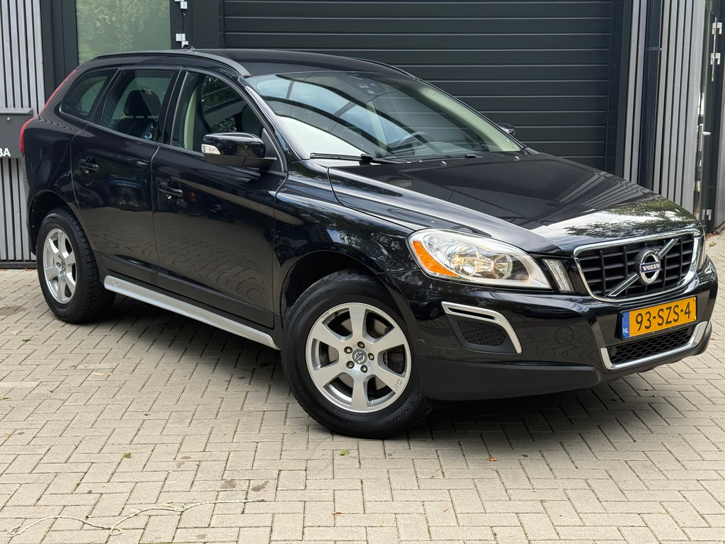 Volvo XC60 2.0 T5 Kinetic BTW 56299832-0.jpg | Baauw Automotive
