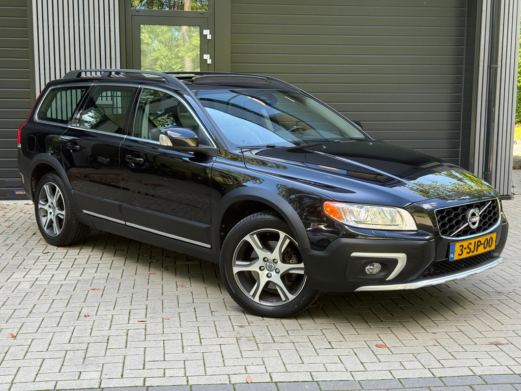 Volvo XC70 2.4 D5 Nordic+ kopen in Zeist