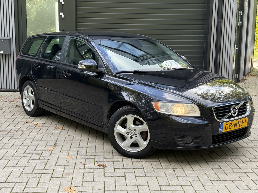 Volvo V50 2.0 Sport 1e eigenaar | Volvo dealer onderhouden | Navigatie | PDC | Climate control 57277411-0.jpg | Baauw Automotive