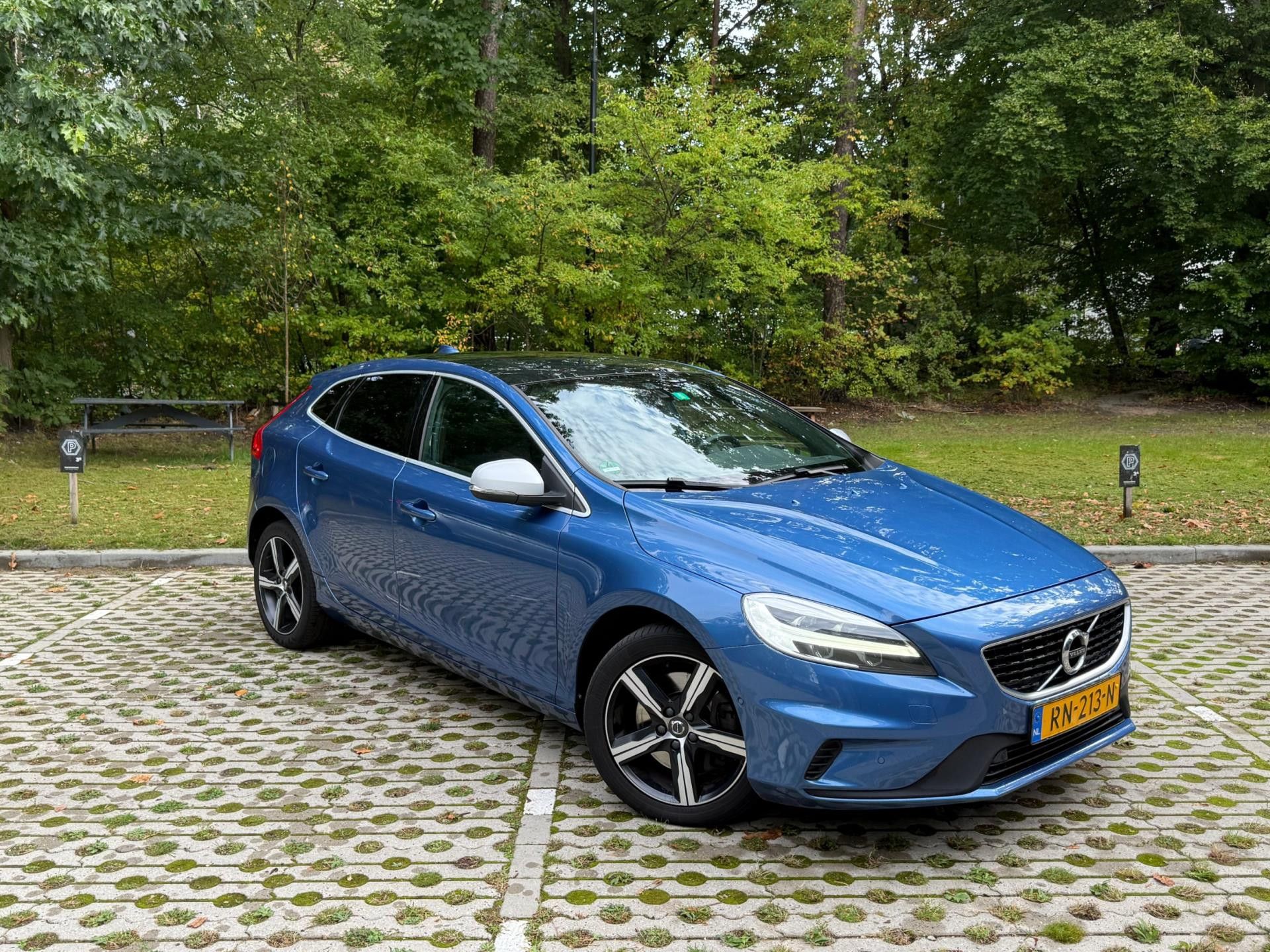 Volvo V40 2.0 D3 Business Sport 47528723-0.jpg | Baauw Automotive