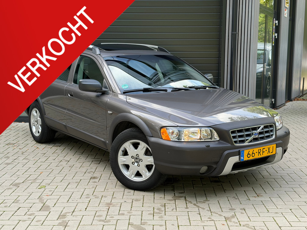 Volvo XC70 2.5 T Summum 56429341-0.jpg | Baauw Automotive